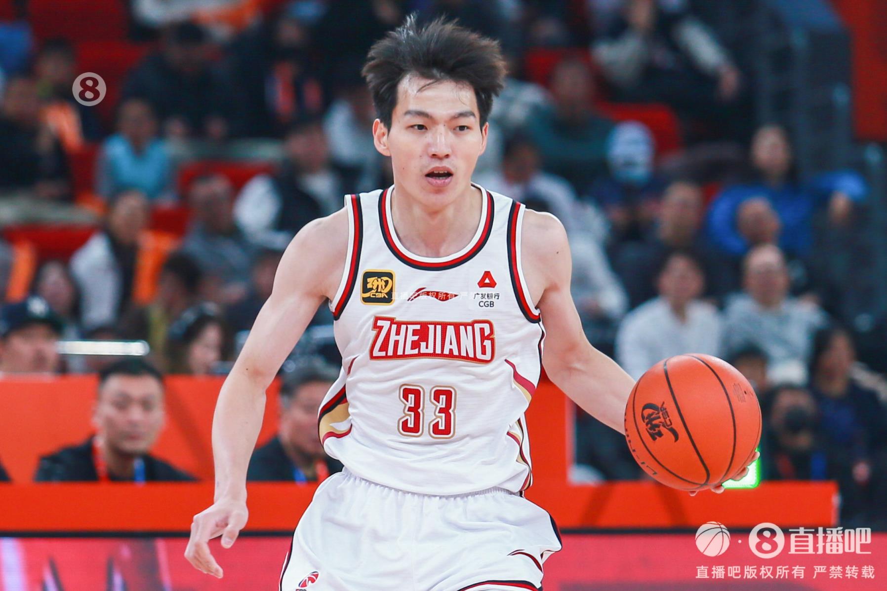 發(fā)揮穩(wěn)定！吳前12中6&三分8中4貢獻(xiàn)17分3板2助1斷